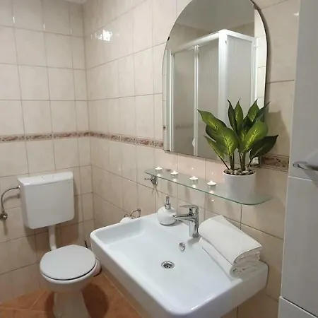 Sunny Estate Apartament